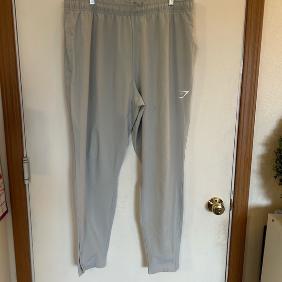 Gymshark gray Athletic Men's Joggers
Track Pants Size XXL - Picture 1 of 8